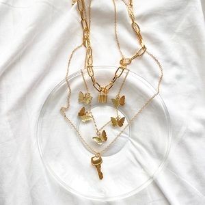 NEW IN! butterfly & key layered necklace (buy 1 get two free!!!)